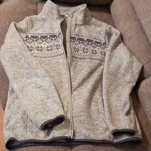 Jacket fits like a large